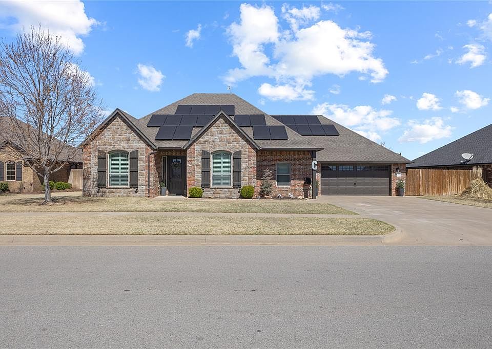 1st image of 2101 Stratta Dr