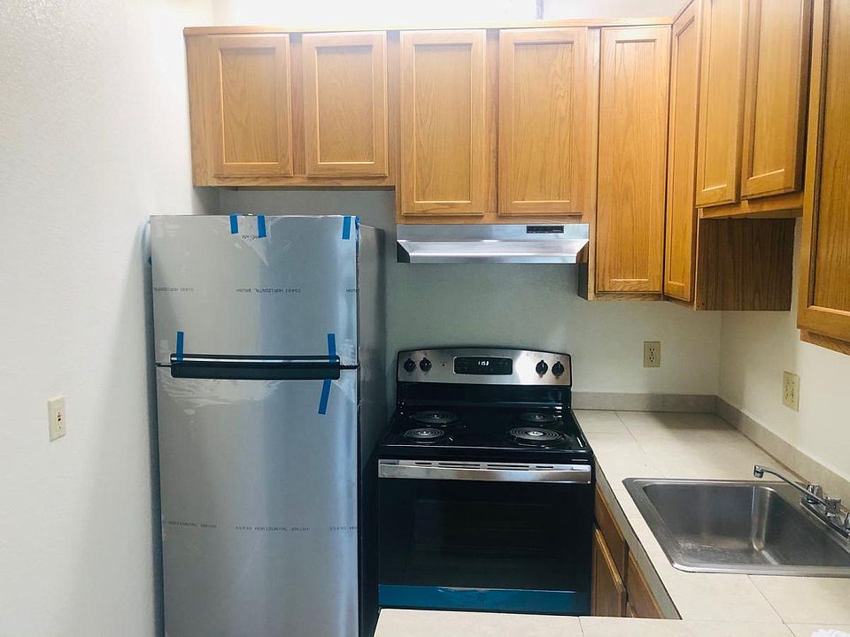 1st image of 435 S 6th St #17