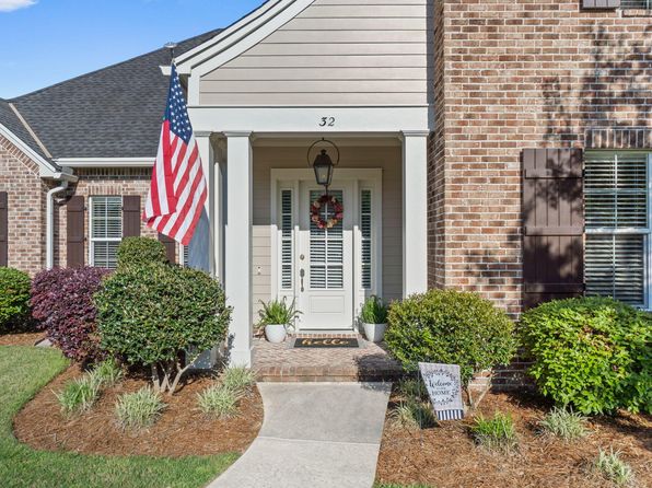 32 Derby Downs Cir, Niceville, FL 32578