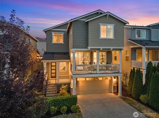 Marinwood, Kirkland, WA 98034