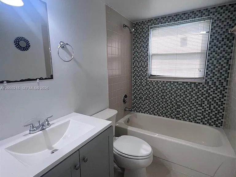 13056 SW 88th Ln #B206 — Photo 8
