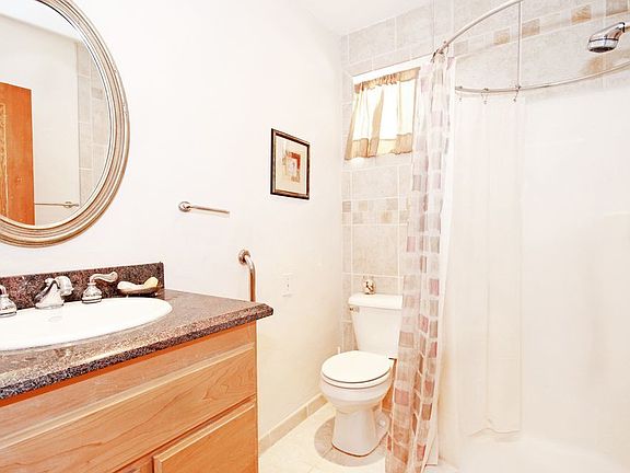 5th image of 4713 Hamilton St