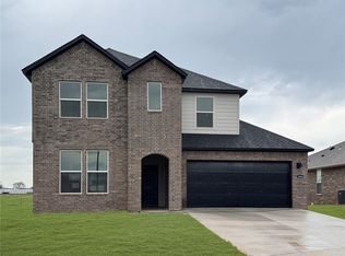 1060 Shine Pl, Bentonville, AR 72713