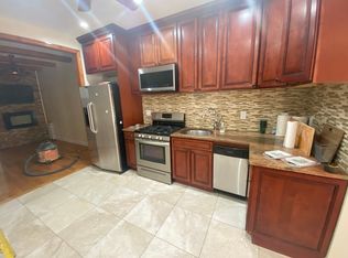 2021 Himrod St #1F, Ridgewood, NY 11385