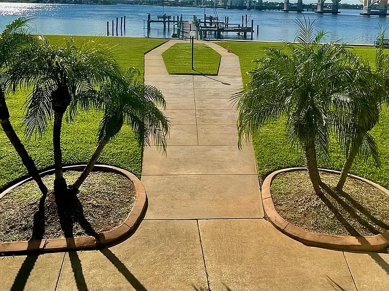 1224 S Peninsula Dr #304 — Photo 13