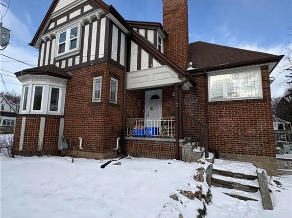 184 Arkell St, Hamilton, ON L8S 1N8