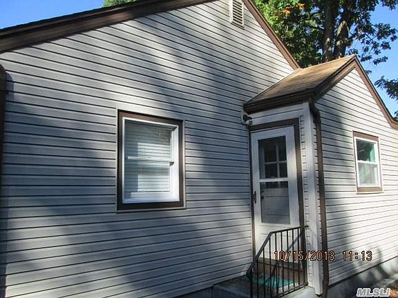 2nd image of 35 Leonard St