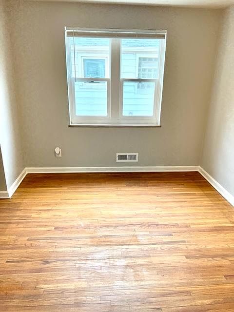 Dining room off of kitchen