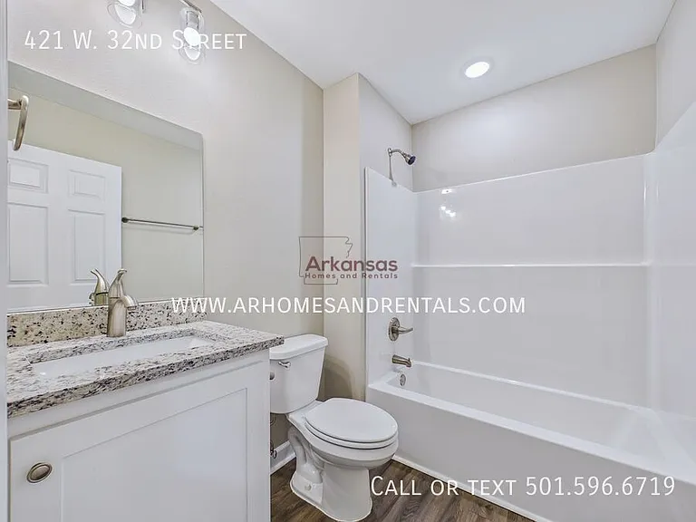 421 W 32nd St — Photo 7