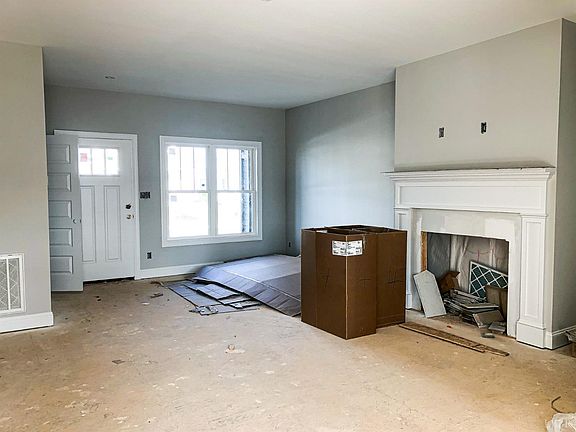 3rd image of 1025 Cobblestone Ln Lot 19