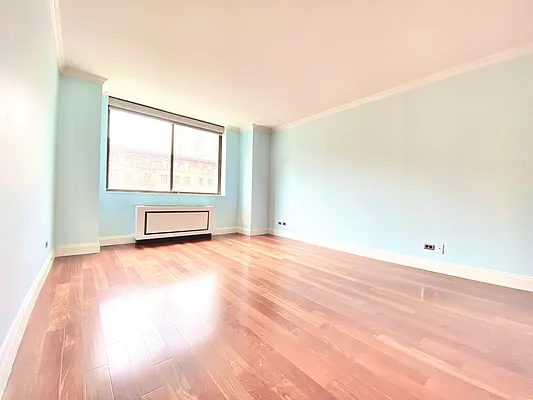 Rented by Brown Harris Stevens | media 27