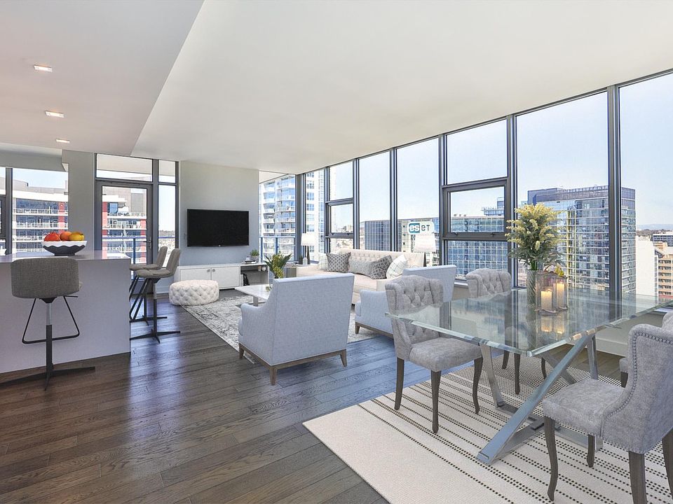 Living room virtually staged
