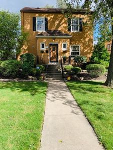 575 S Poplar Ave, Elmhurst, IL, 60126