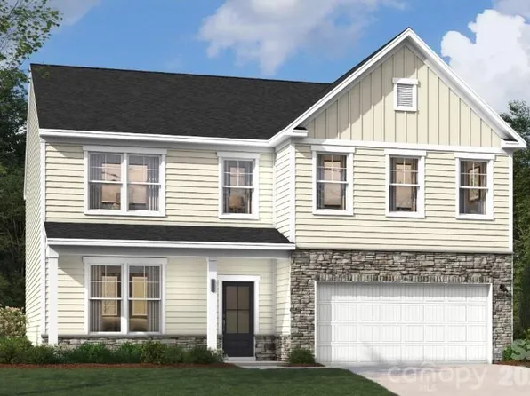 4216 Vista Pine Dr, Charlotte, NC 28215