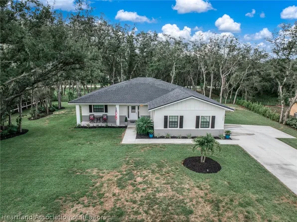 1890 N Seminole Rd, Avon Park, FL 33825