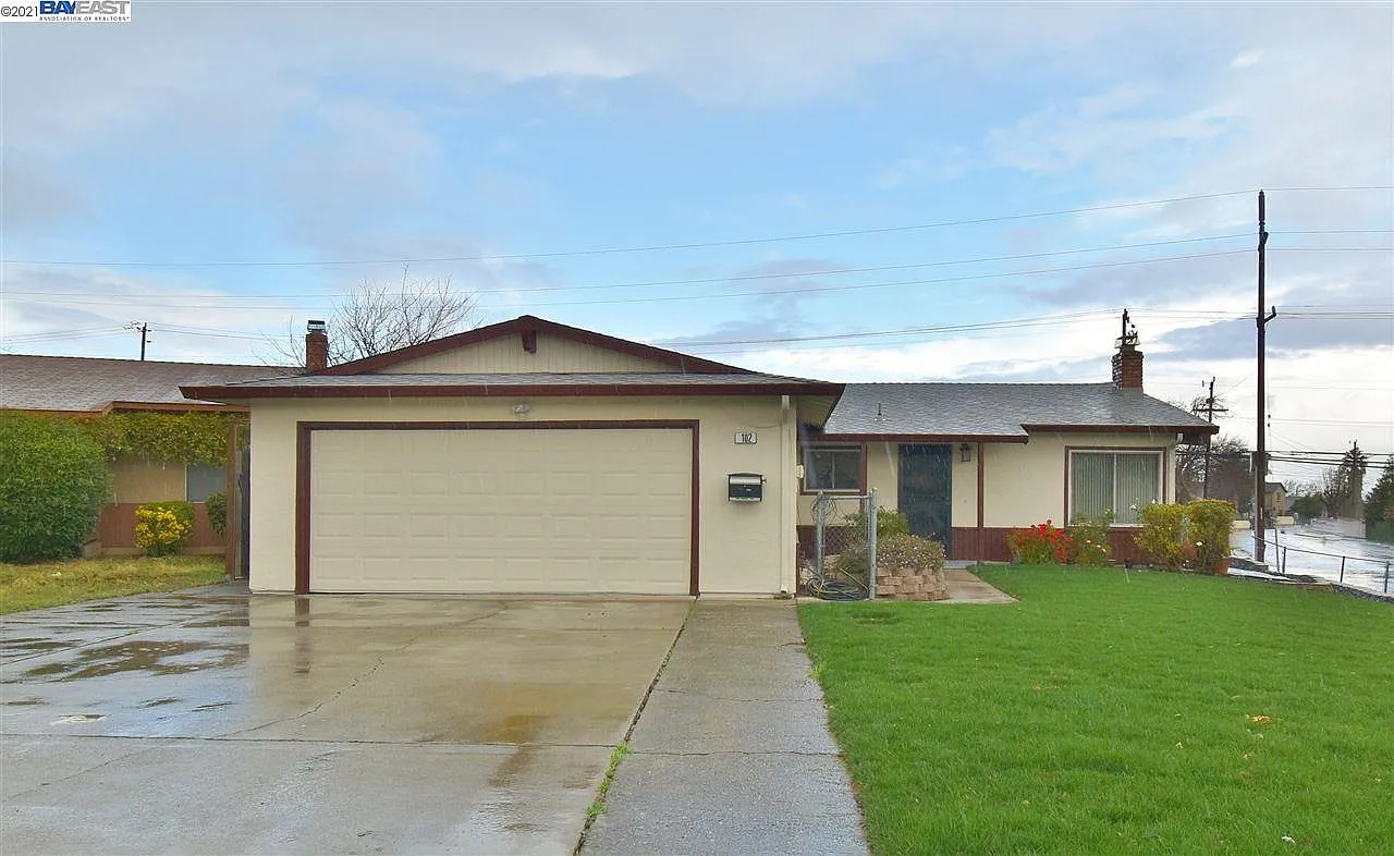 102 Anchor Ct photo 1