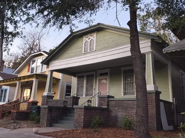 610 W 40th St, Savannah, GA 31415