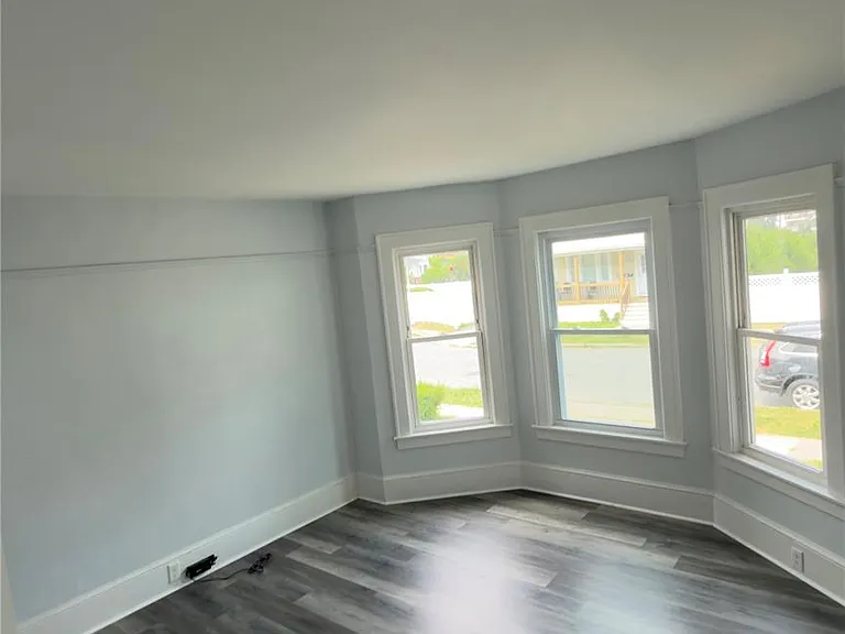 21 Hoffman Ave #1 — Photo 3