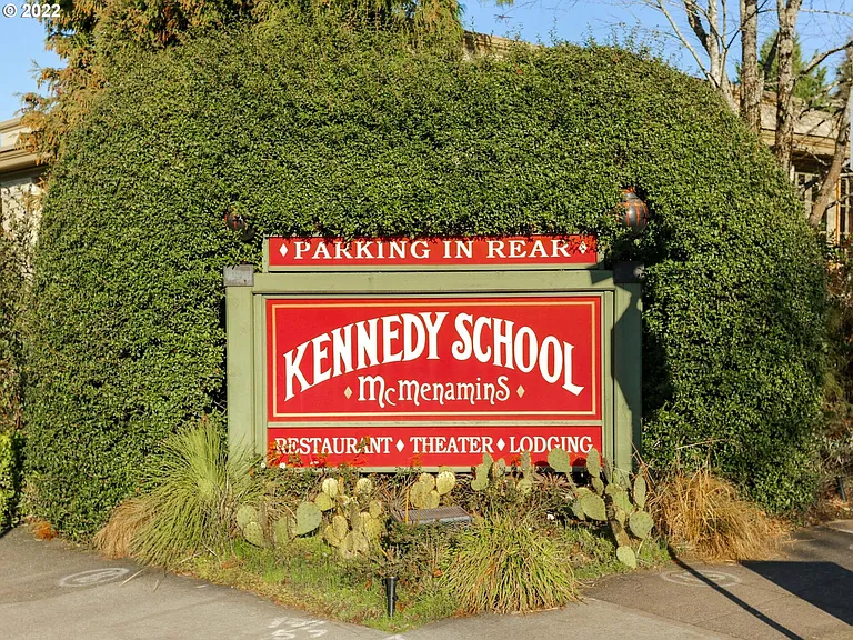 This address means free soaks with proof of address!! Take advantage.