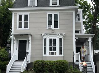 37 6th St #3, Dover, NH 03820