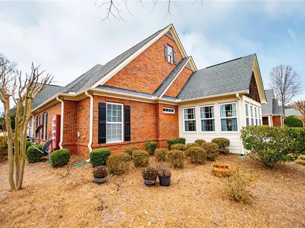 1604 Haven Cir, Douglasville, GA 30135