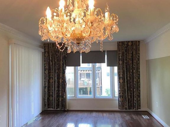 dinning rm to living rm