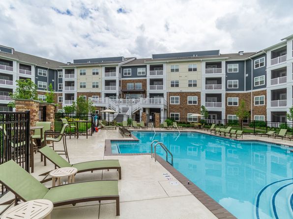 1000 Terrain St #3313
