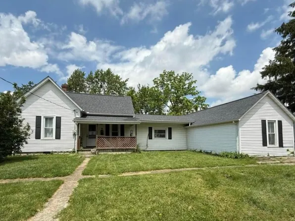 94 Jefferson St, Mount Sterling, OH 43143