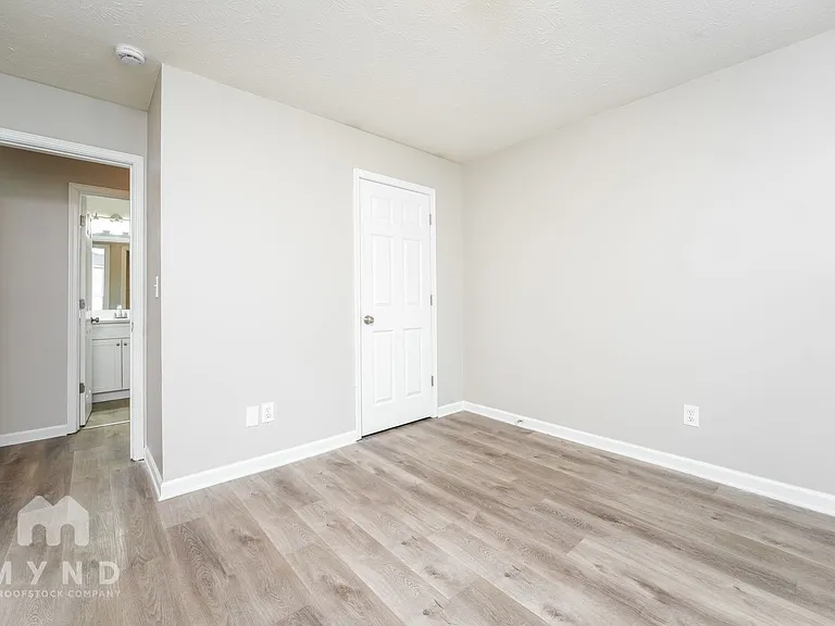 2351 Bankston Cir — Photo 14