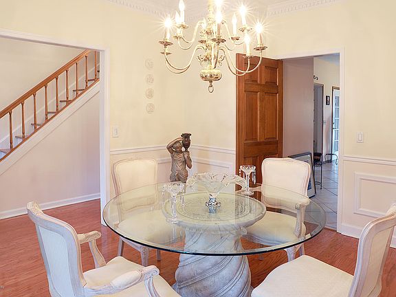 3rd image of 1759 Pecky Cypress Ln