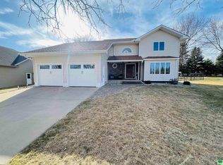 425 Terrtam St, Moville, IA 51039