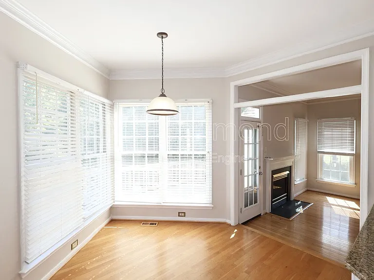 6004 Manor Park Ter — Photo 18