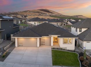 4135 Clover Rd, Richland, WA 99352