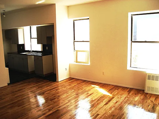 Rented by Dell'Orto Realty | media 32