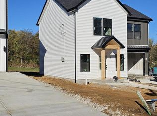 86 Lee Nor Mack St, Shelbyville, KY 40065