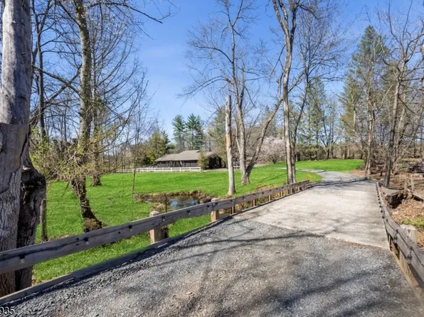 211 Mountain View Rd, Hillsborough Twp., NJ 08844