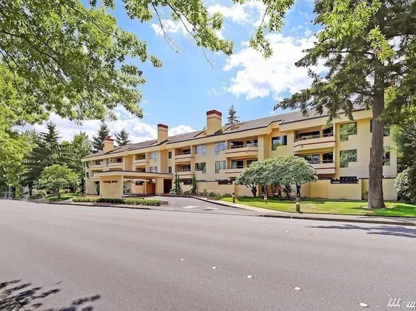 401 100th Ave NE APT 112, Bellevue, WA 98004