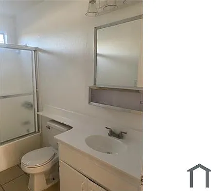 558 N Alexandria Ave #7 — Photo 5