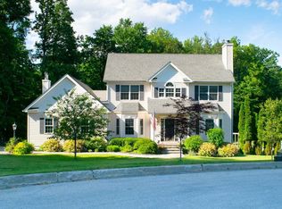 43 Tree Line Ct, Fishkill, NY 12524