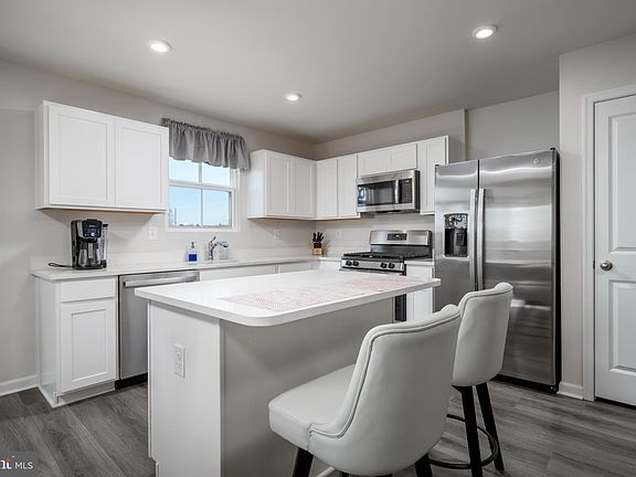 5th image of 25026 Saltwater Cir