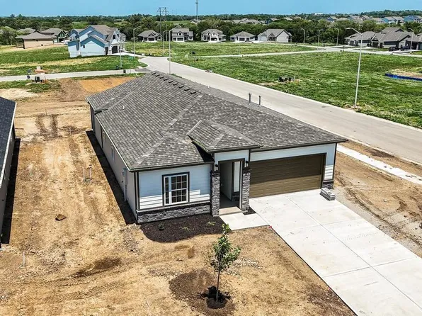 32710 W 176th Ter, Gardner, KS 66030