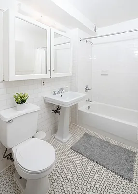 Rented by The Downtown LLC | media 14