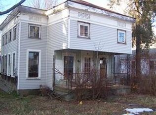 28 Maple Ave, Cassadaga, NY 14718