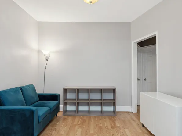 32 Mulberry St #6, New York, NY 10013
