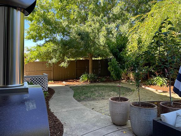 4th image of 8004 Murcia Way