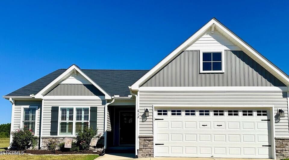 1st image of 612 Jade Lane