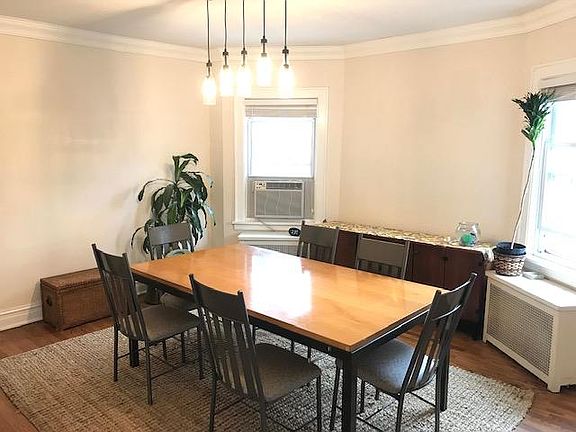 3rd image of 5845 N Virginia Ave #2