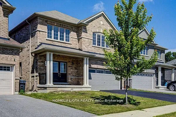 4 bed, $2,599 — Photo 1
