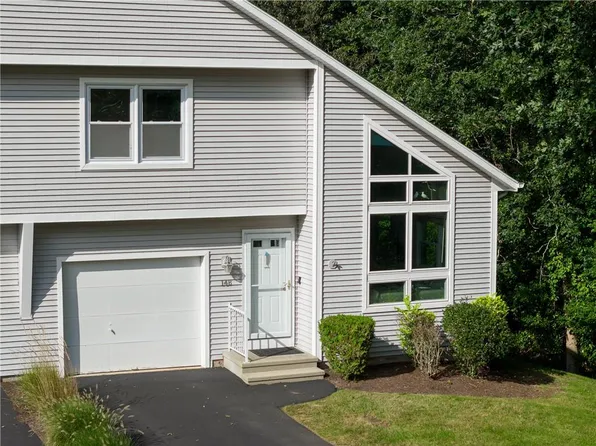 14 Coastal Ct #14B, Westerly, RI 02891