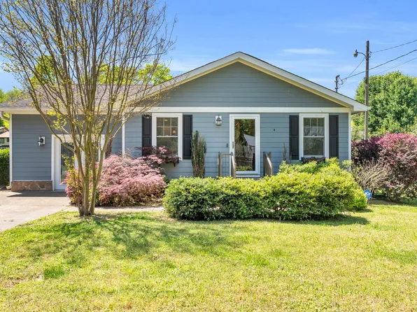102 Hawkins St, Chattanooga, TN 37415
